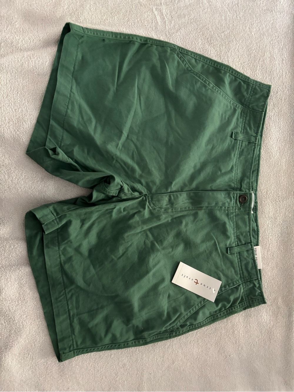 True Craft Men's Flat Front Green Shorts